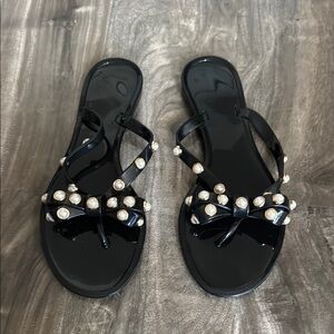 Black Pearl-Embellished Women's Sandals